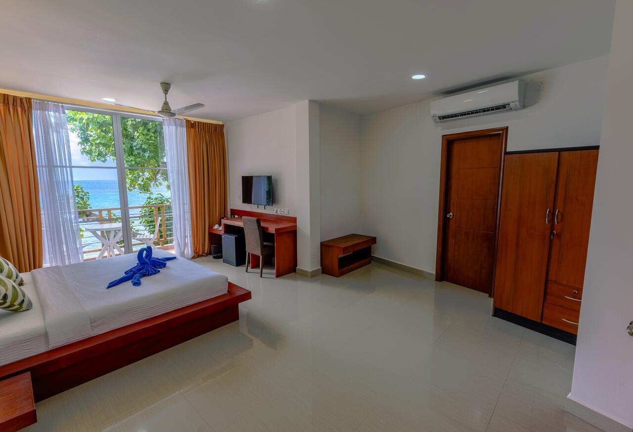 Athiri Beach Maldives Dhigurah  Exterior foto